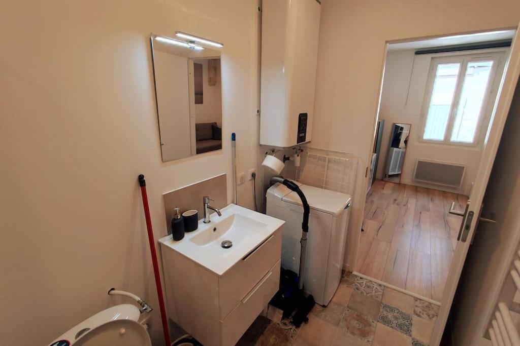 Studio Arthur - Centre-Ville - Wifi - Cosy Avignon Ngoại thất bức ảnh